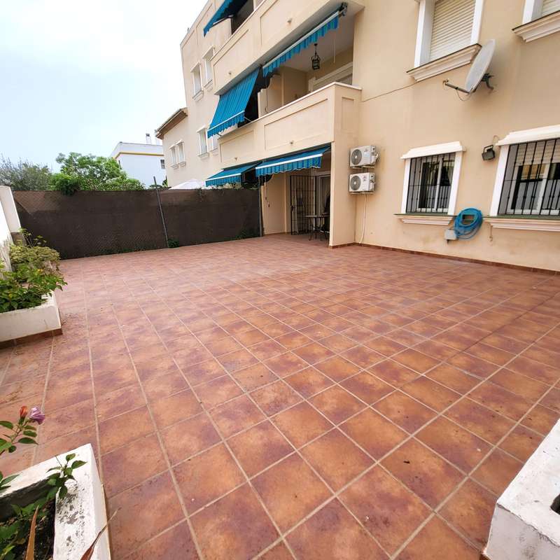 Ground Floor Apartment of 4 bedrooms