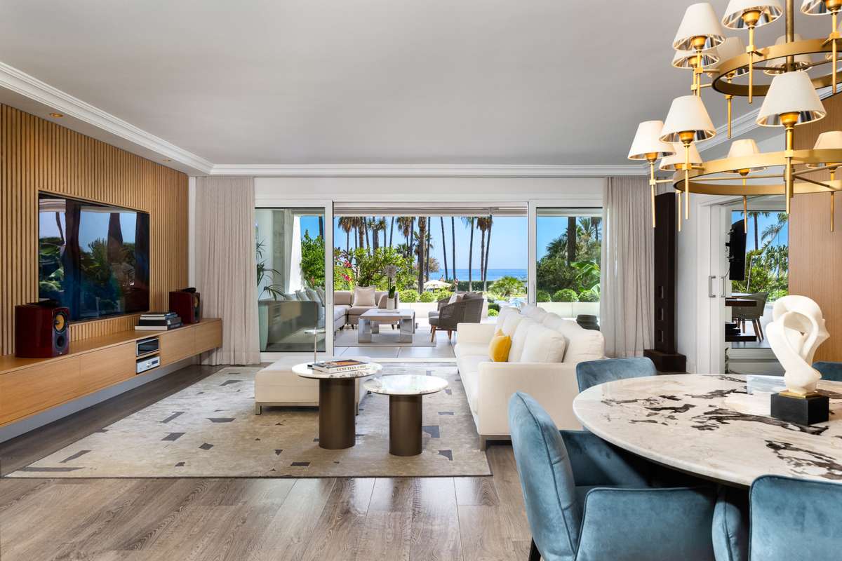 Apartamento en primera línea de playa en Marbella