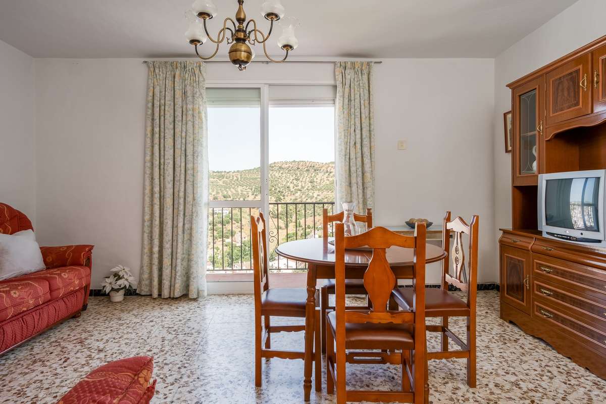 Townhouse with views in Tolox
