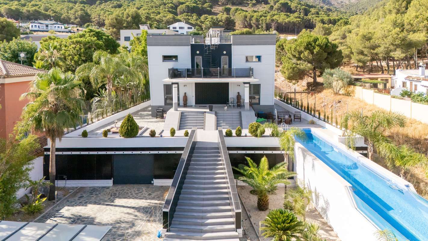 Villa with a view in Alhaurín de la Torre