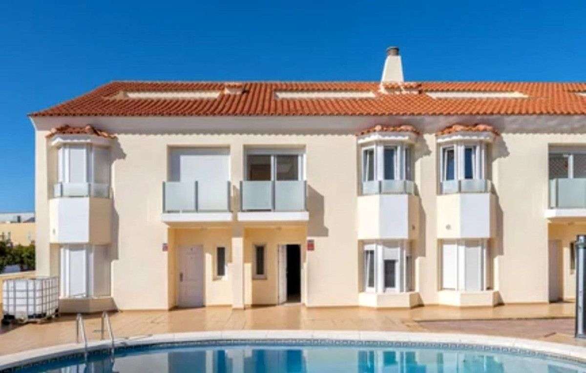 Chalet adosado con garaje en Fuengirola