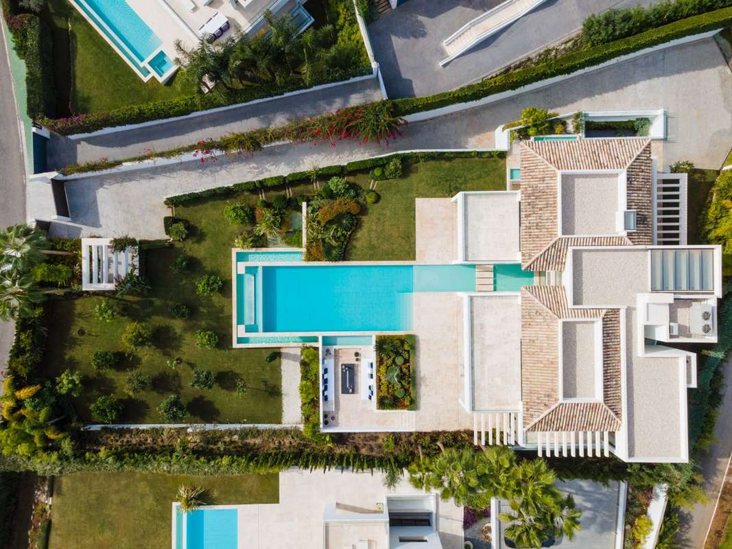 Villa con vistas al campo de golf en Marbella