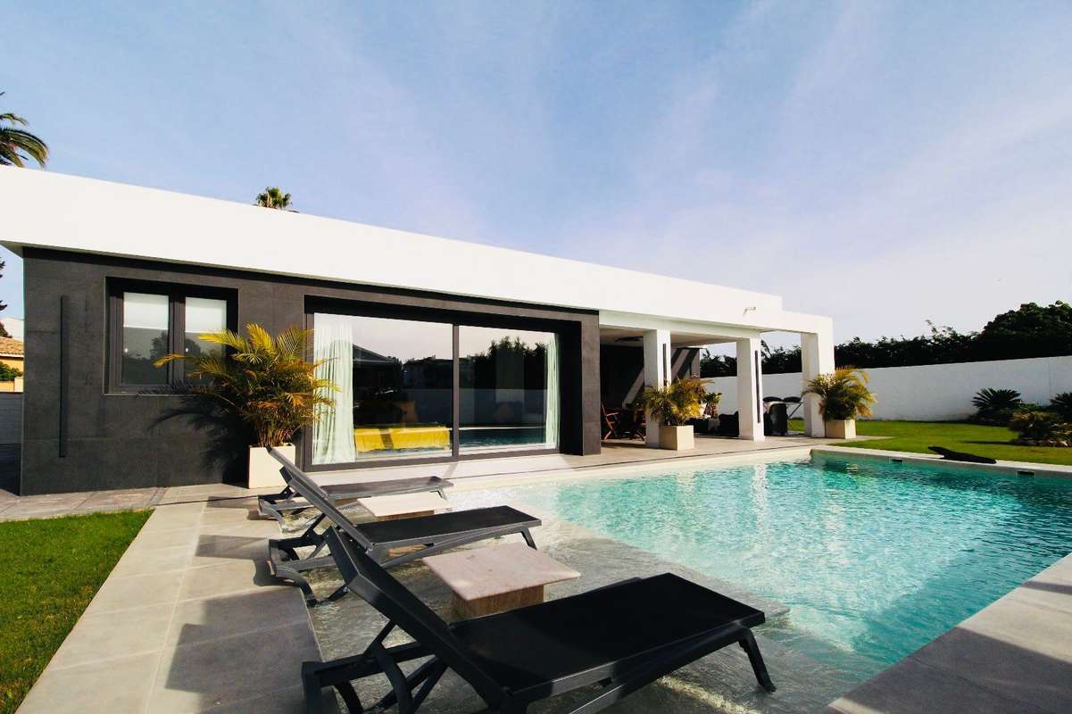 Detached Villa of 3 bedrooms
