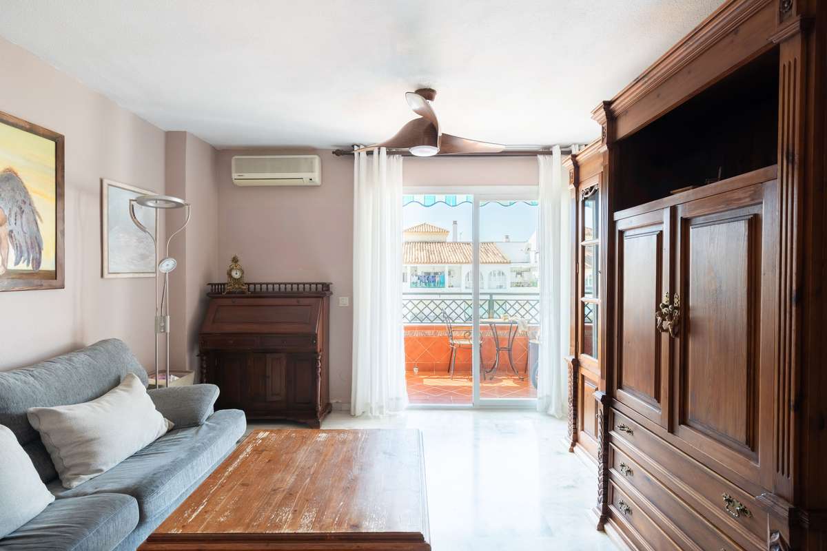 Apartment with terrace in Mijas