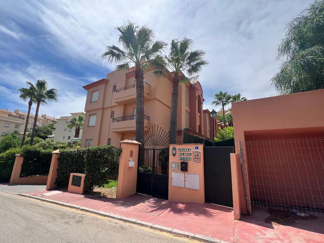 Middle Floor Apartment of 2 bedrooms in Riviera del Sol