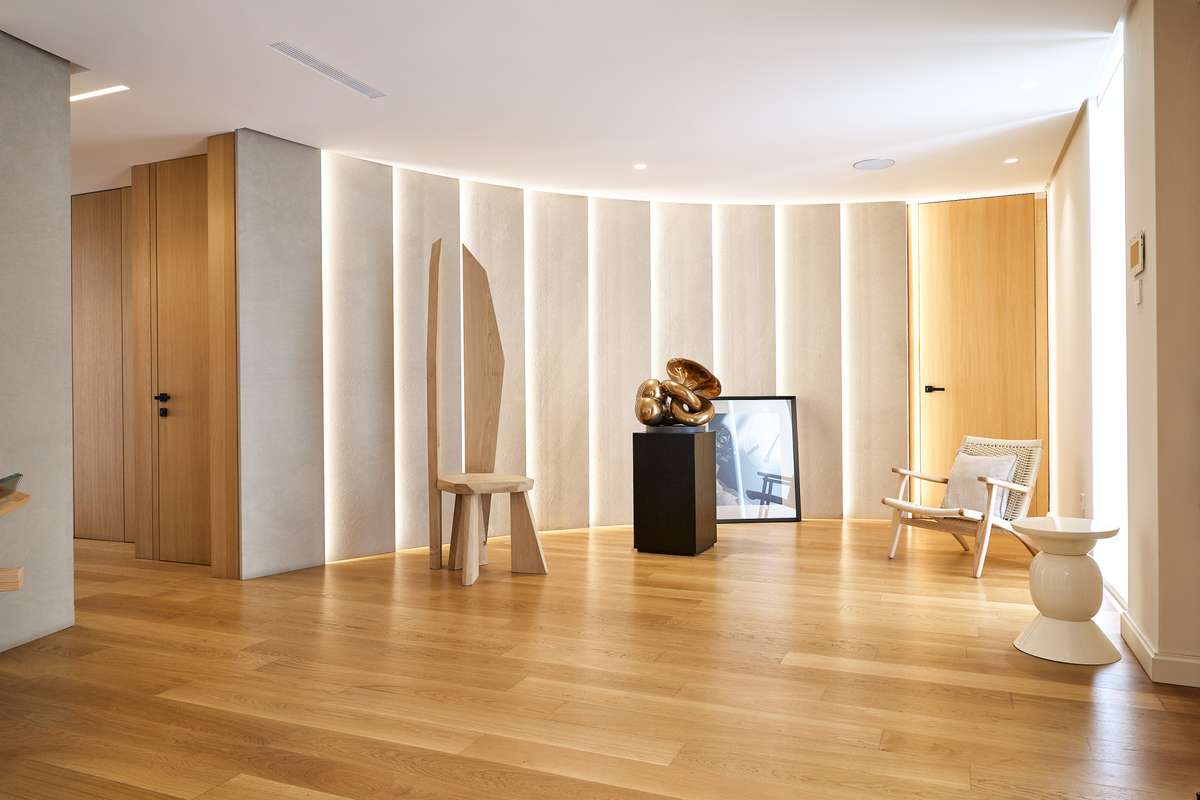 Office of 6 bedrooms