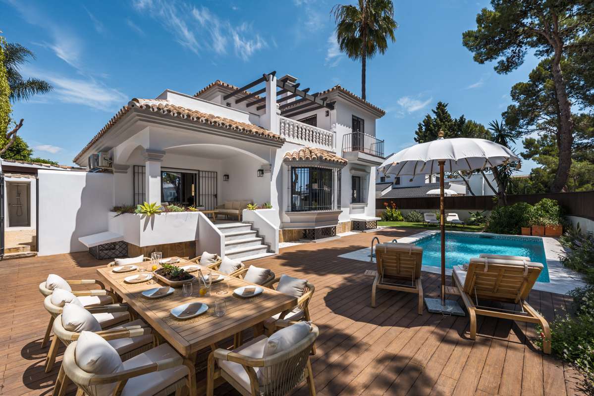 Villa with coast view in Marbella
