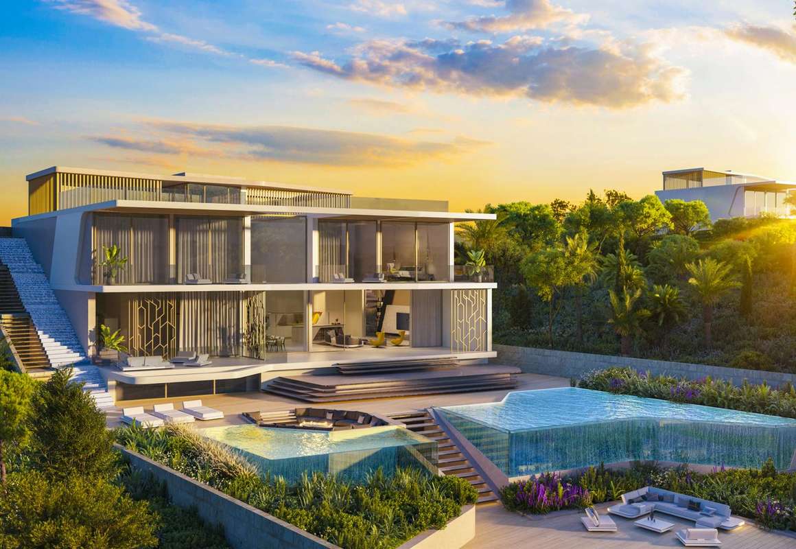 Detached Villa of 5 bedrooms