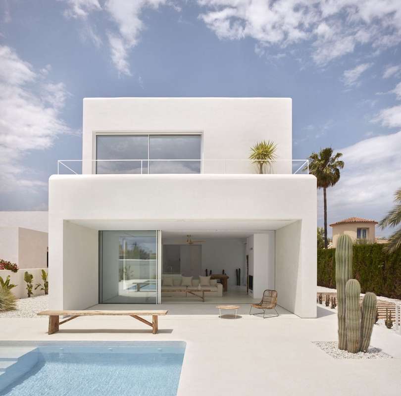 Villa de diseño moderno en Estepona