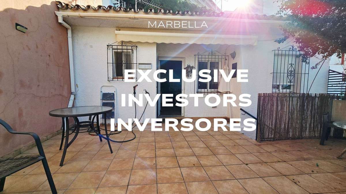 Townhouse with sea view in Marbella