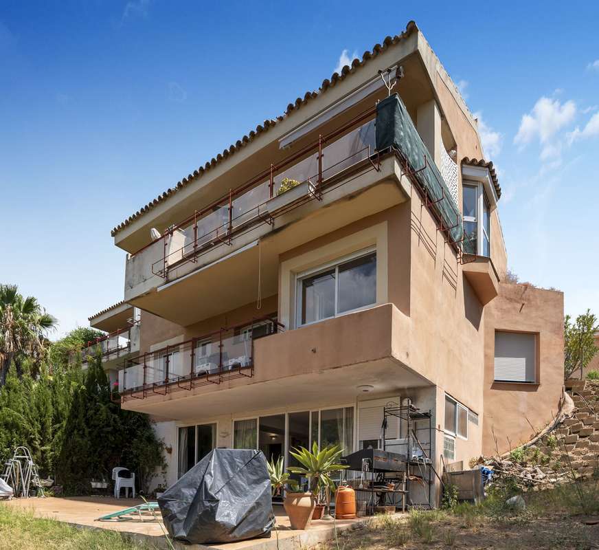 Townhouse of 3 bedrooms in Estepona