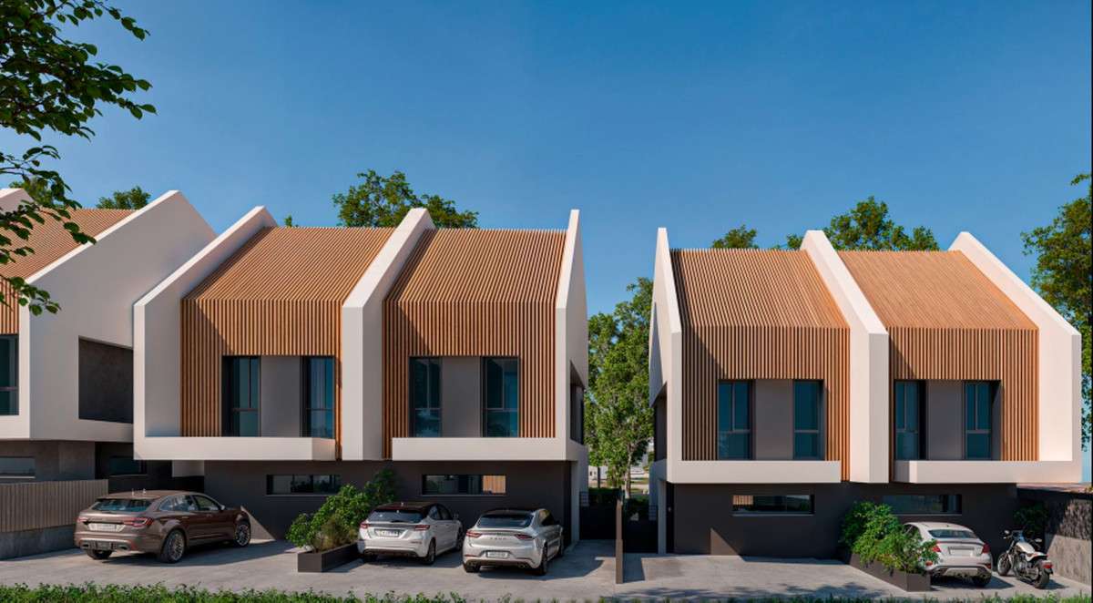 Semi-Detached Villa of 4 bedrooms