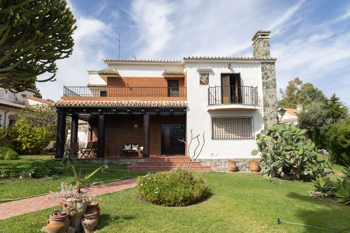 Townhouse of 6 bedrooms