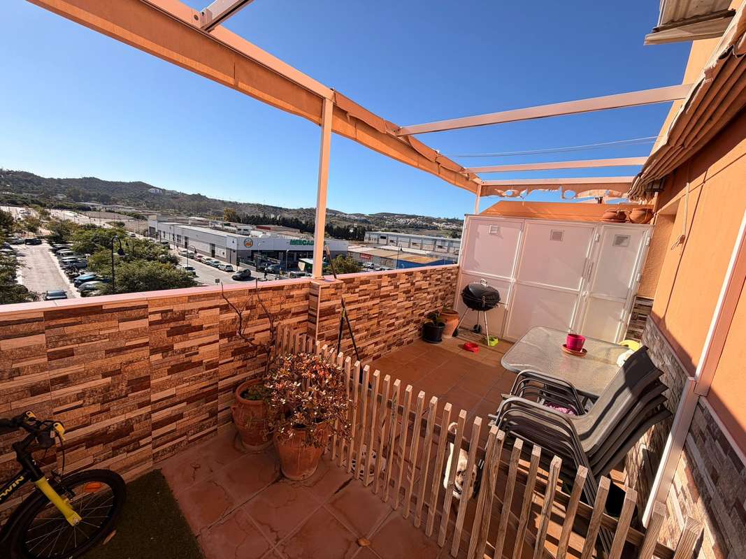 Apartment with terrace in Mijas