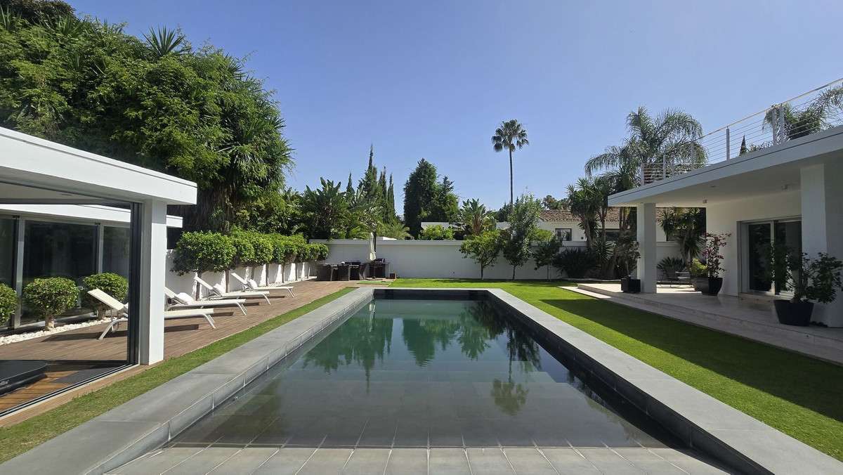 Villa con vistas al mar en Marbella