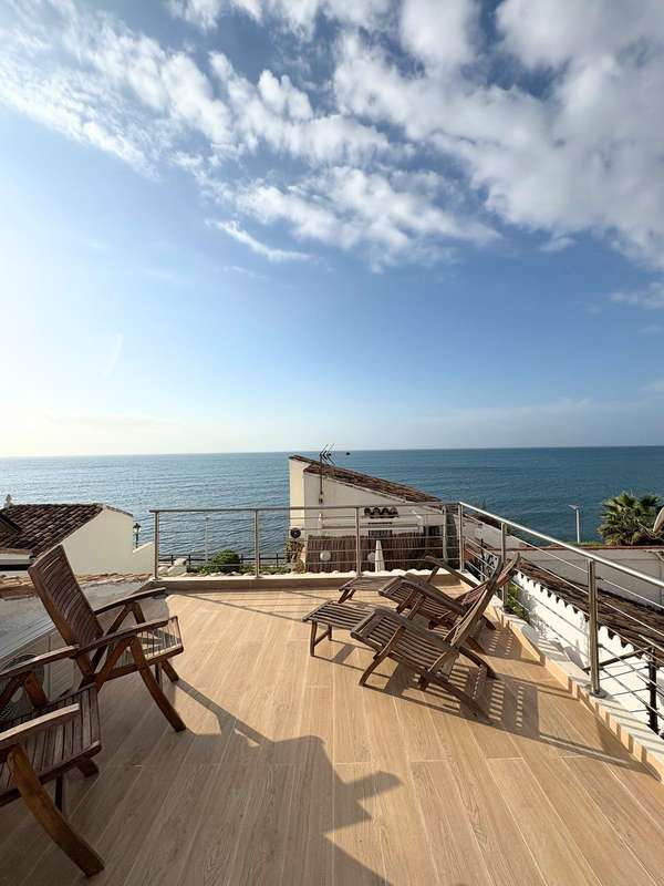 Adosado con vistas al mar en Estepona