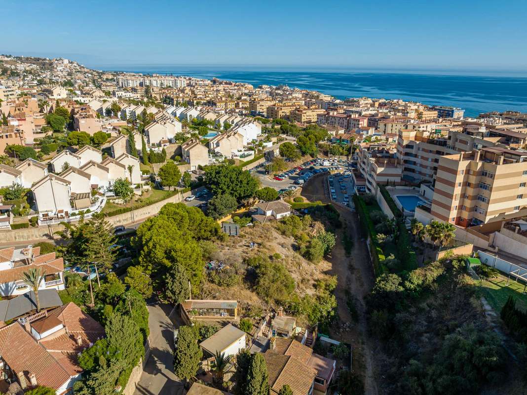 Property with building license in Rincón de la Victoria