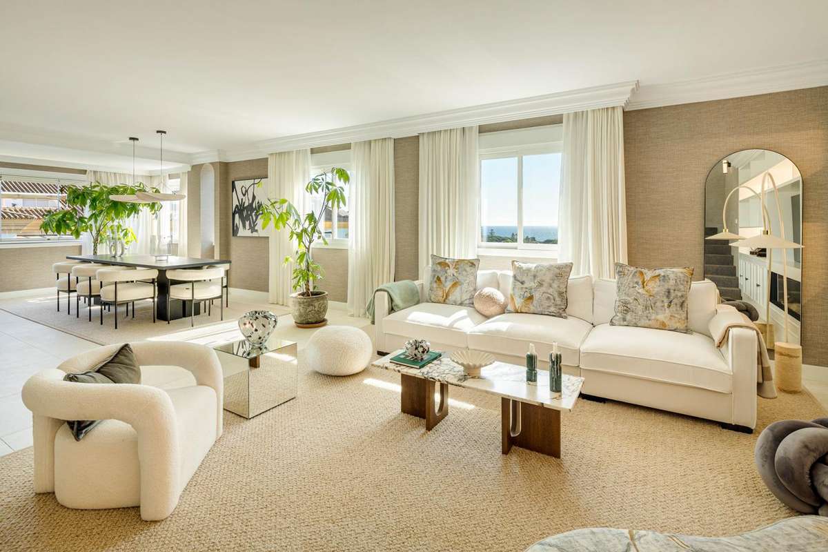 Penthouse of 5 bedrooms