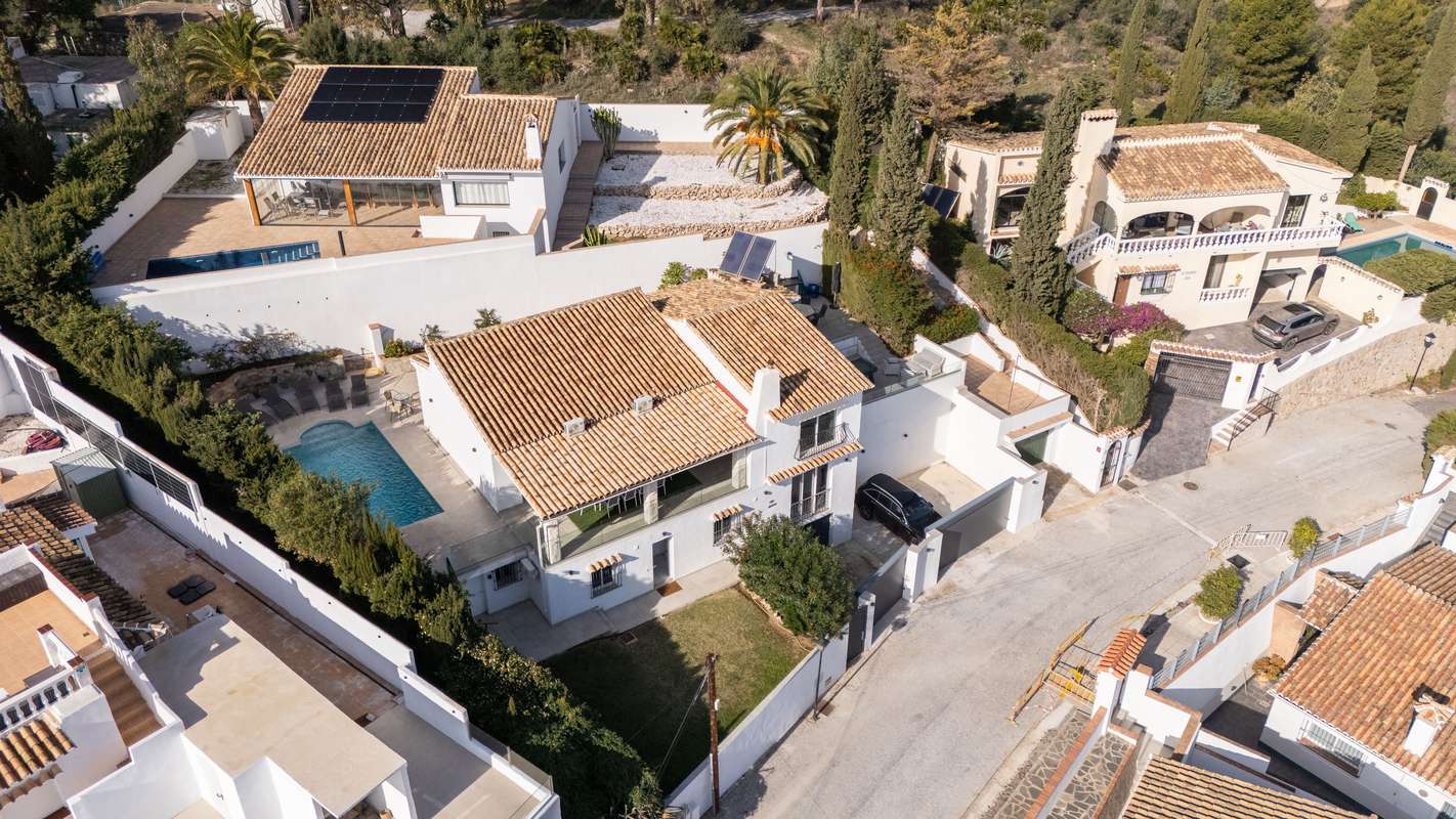 Townhouse with sea view in Mijas