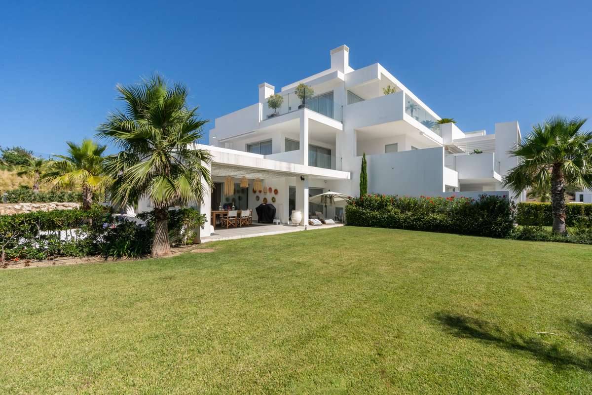 Apartamento con jardín en Casares