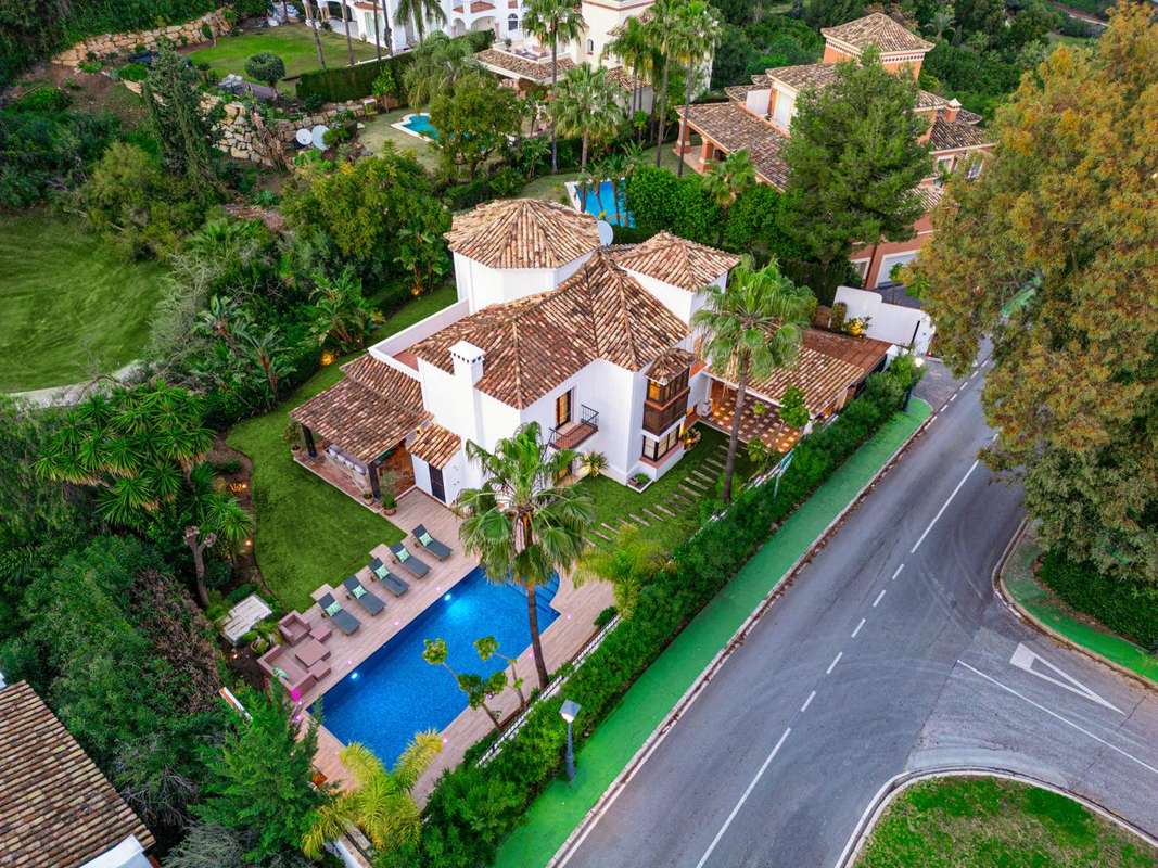 Detached Villa of 4 bedrooms