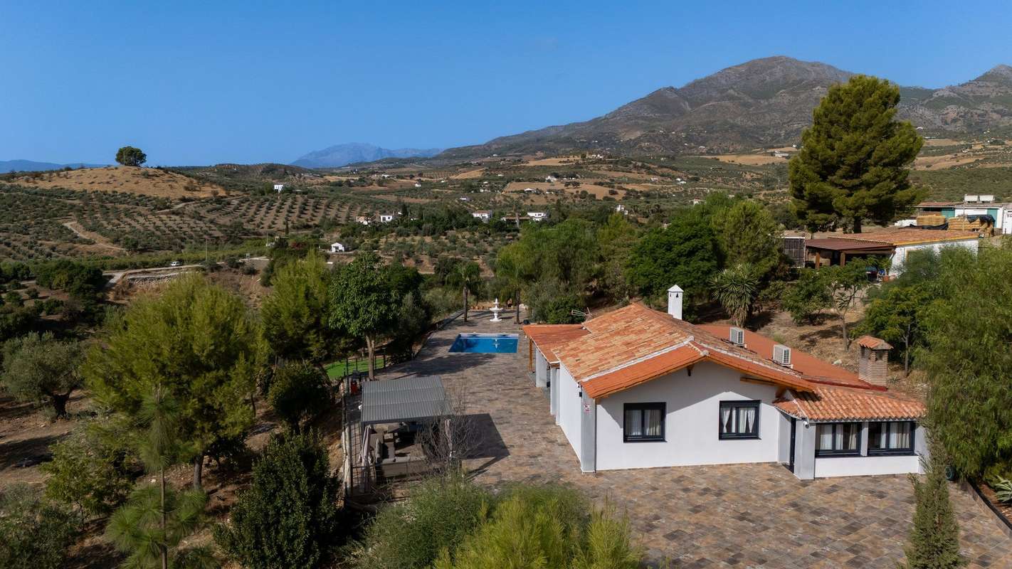 Finca - Cortijo of 3 bedrooms