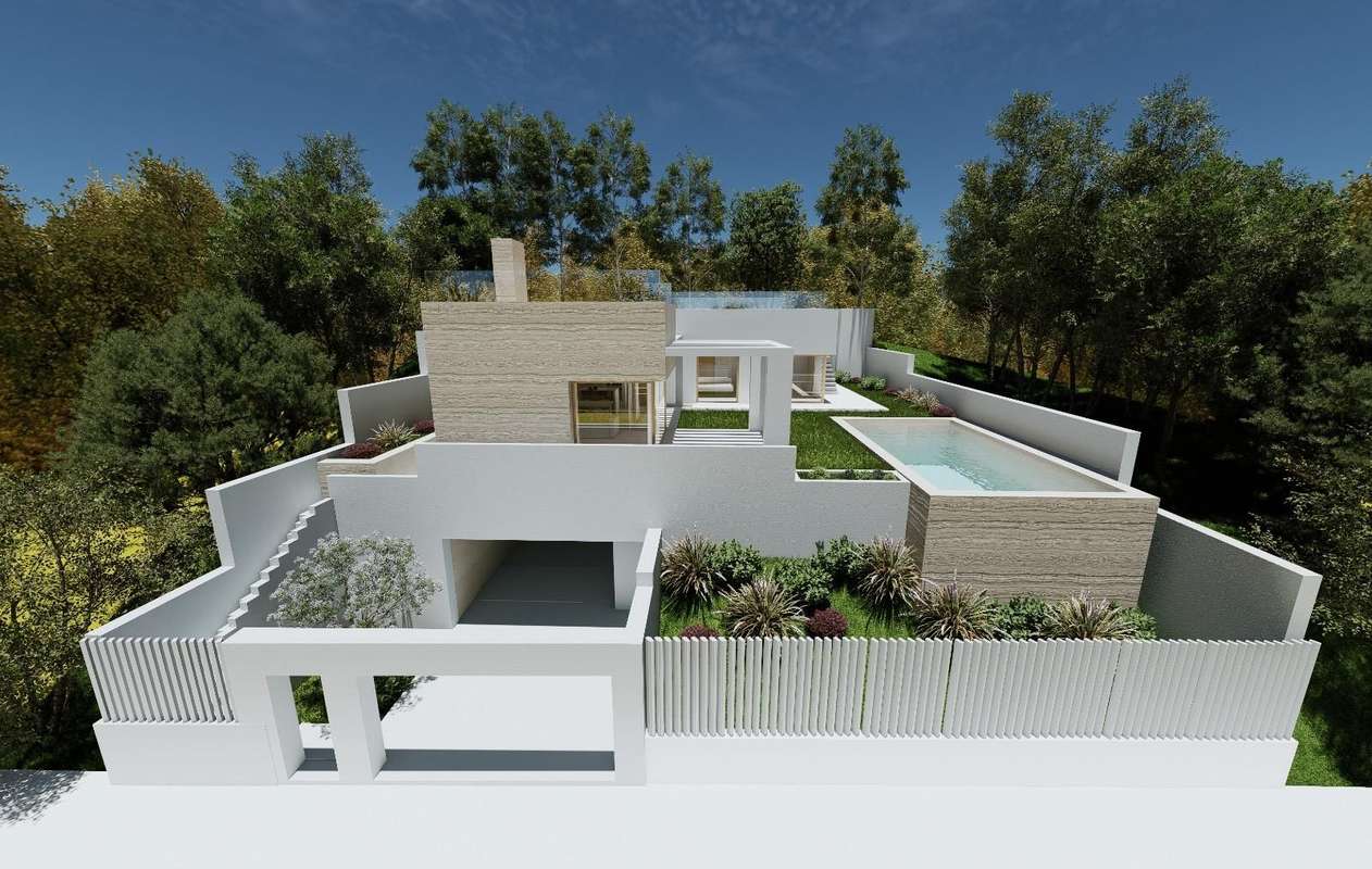 Four-bedroom villa in Estepona