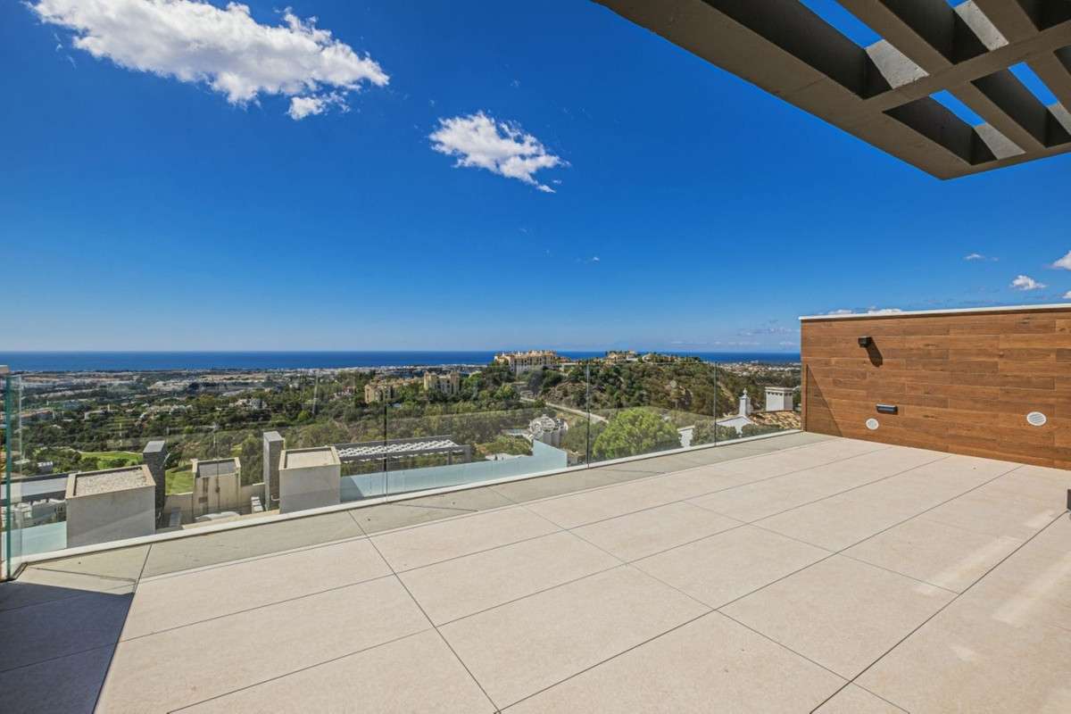 Detached Villa of 3 bedrooms