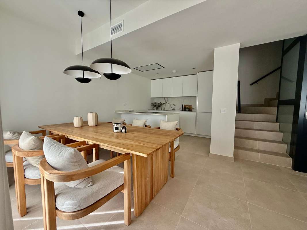 Townhouse with sea view in Benalmádena