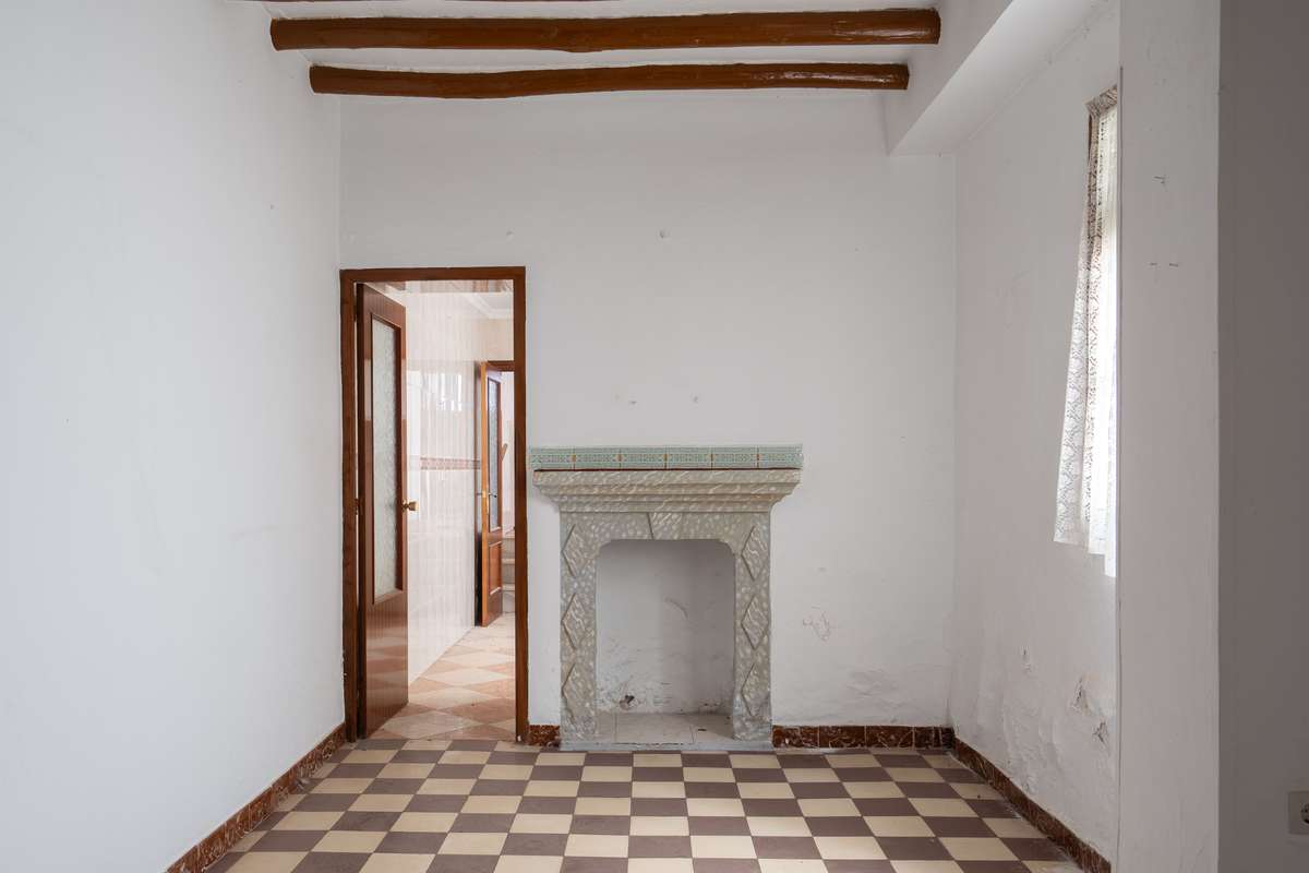 Townhouse with investment potential in Antequera