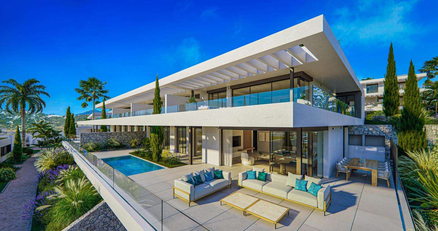 Semi-Detached Villa of 4 bedrooms