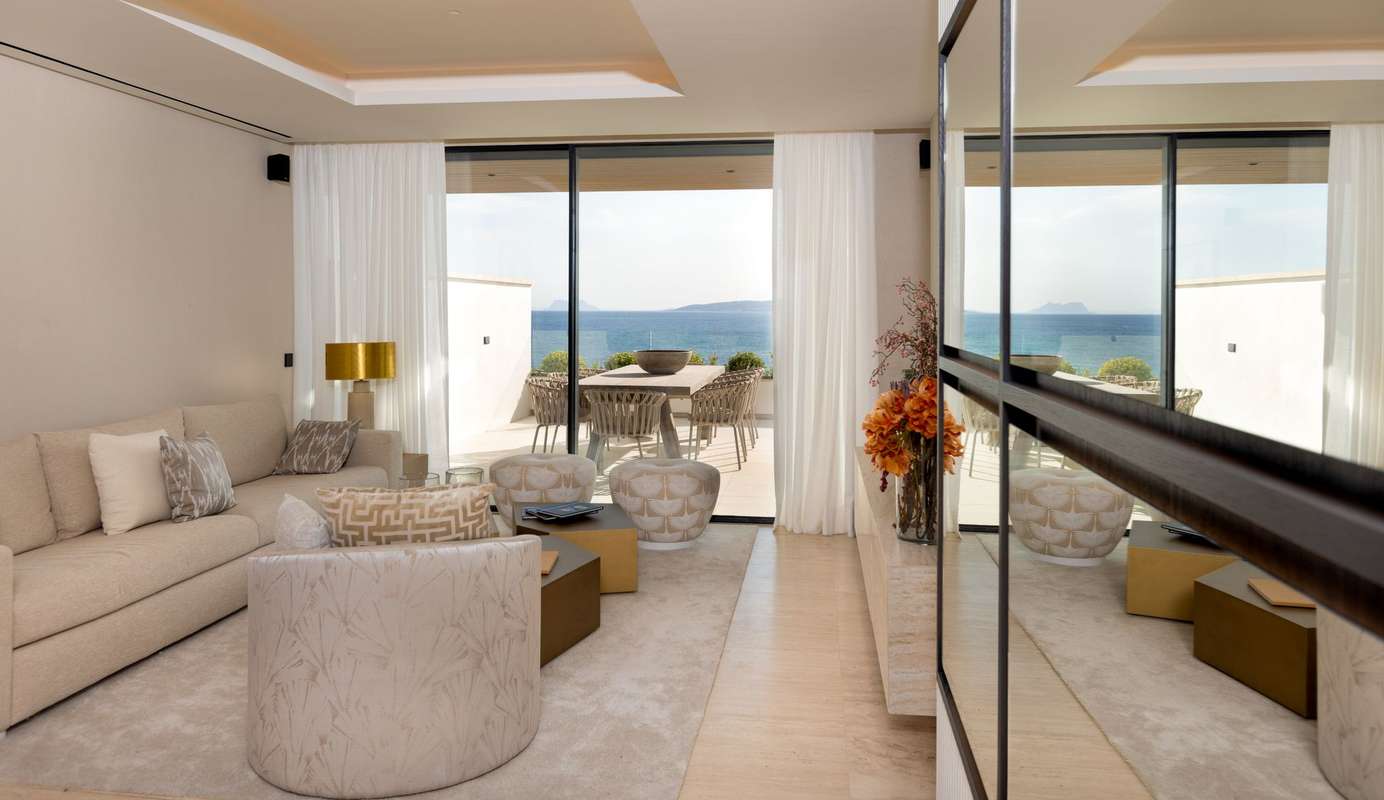 Apartamento en primera línea de playa en Estepona