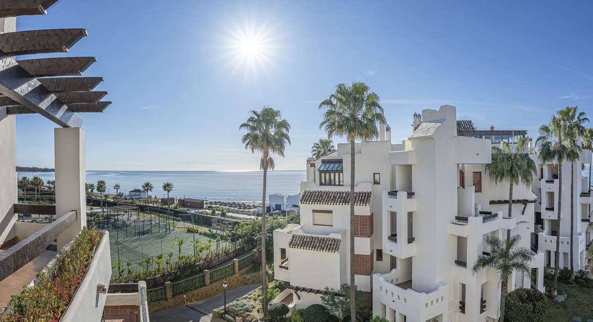 Apartamento con terraza en Estepona