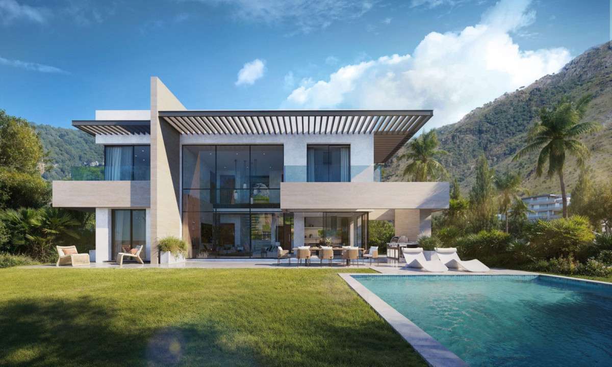 Detached Villa of 5 bedrooms