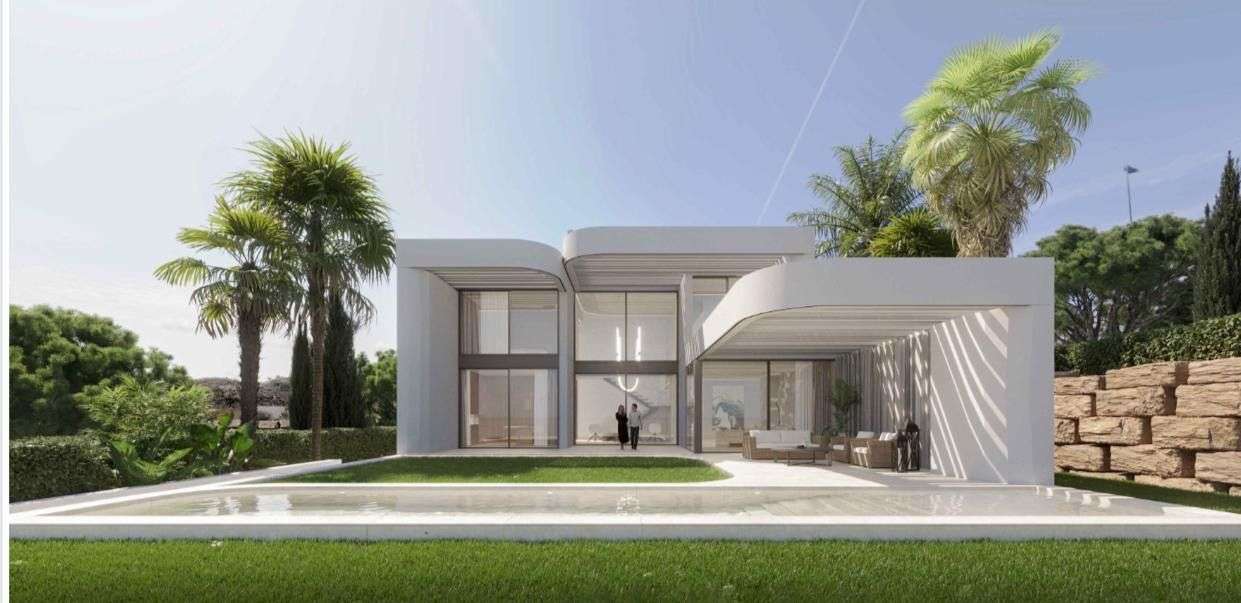 Townhouse with building permit in Malaga