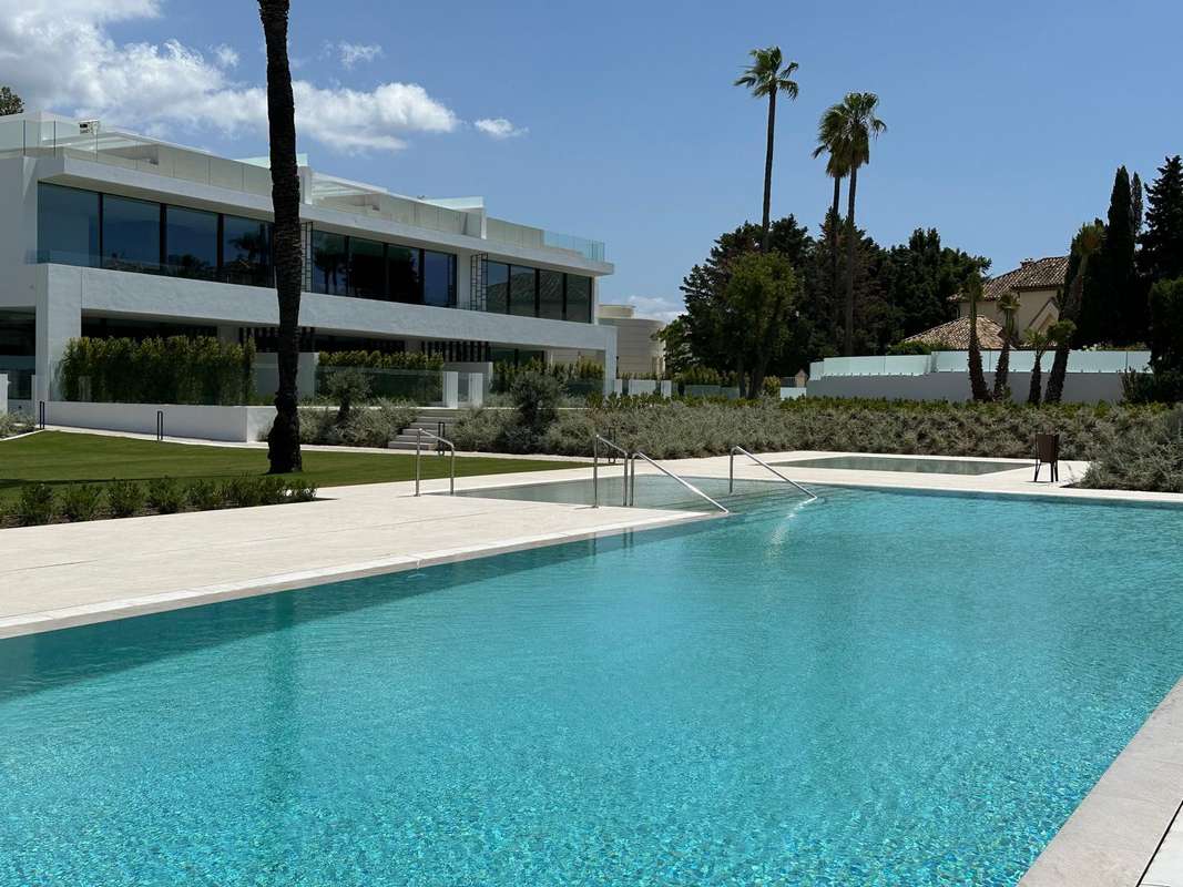 Propiedad en zona prestigiosa en Marbella