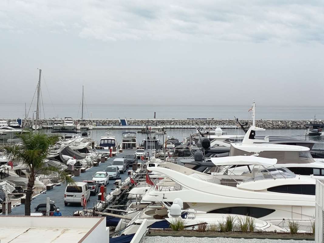 Apartment with port view in Marbella